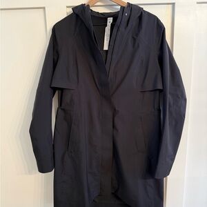 Lululemon Rain Rebel Jacket Women’s Size 10 | Waterproof Hooded Coat EUC